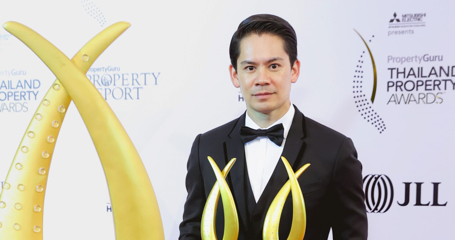 ไรมอน แลนด์ ตอกย้ำความสำเร็จคอนโดฯ ลักชัวรี่ ‘เทตต์ สาทร ทเวลฟ์’ และ ‘ดิ เอสเทลล์ พร้อมพงษ์’ คว้า 2 รางวัลจากเวที PropertyGuru Thailand Property Awards 2022