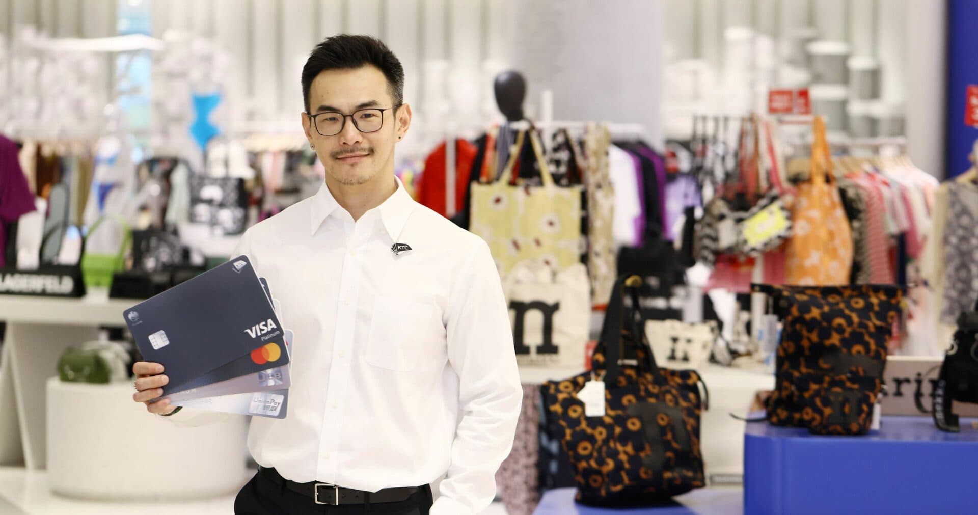 เคทีซีขานรับมาตรการรัฐบาล “อีซี่ อี – รีซีท” มอบสิทธิพิเศษ ณ ห้างสรรพสินค้าชั้นนำทั่วไทย