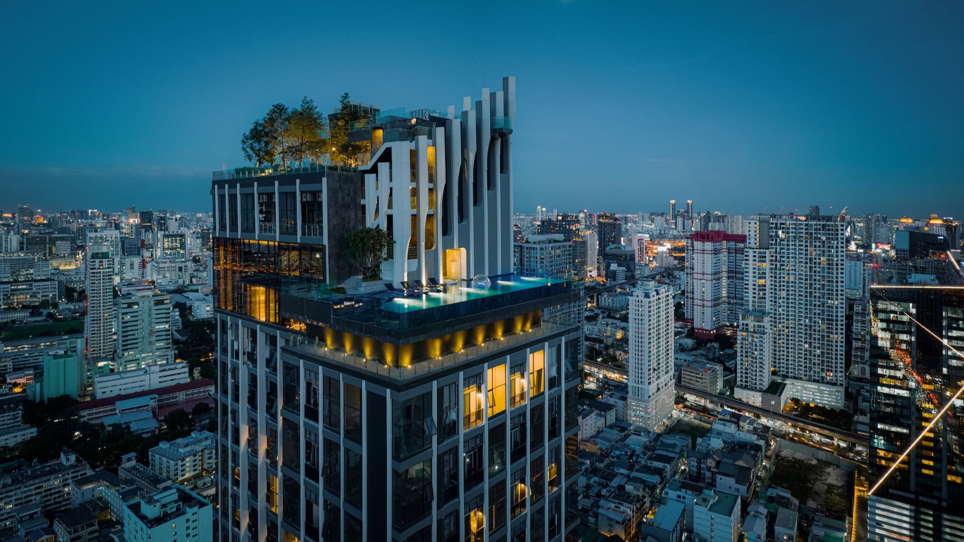 “พาร์ค ลักชัวรี่” อวดผลงานภาพถ่ายแนวสตรีทสุดอาร์ทจากช่างภาพระดับ กับโลเคชั่นกลางกรุงเทพฯ ทองหล่อ-สามย่าน ในงาน Living Expo 2023 วันที่ 23 – 26 พ.ย.นี้