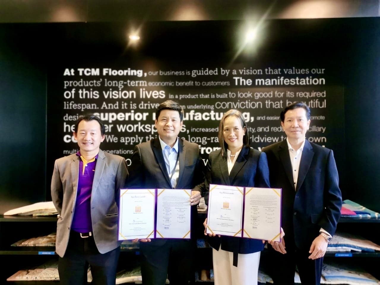 TCMC เดินหน้าสู่ Net-Zero ประเดิมจับมือ DEMCO พัฒนาโครงการผลิตไฟฟ้าจากพลังงานแสงอาทิตย์ มุ่งสร้างความยั่งยืนให้ธุรกิจและโลกอนาคต