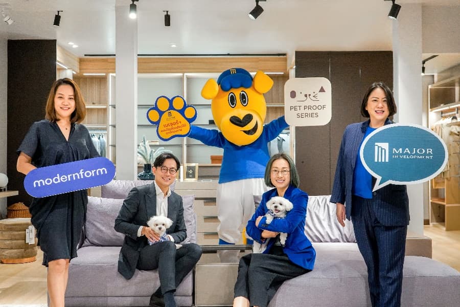 เมเจอร์ ดีเวลลอปเม้นท์ ผนึก โมเดอร์นฟอร์ม เฟอร์นิเจอร์ ชู PET FAMILY SPACE ให้เจ้าของและสัตว์เลี้ยงสร้างสีสันใหม่ๆ ในการอยู่อาศัย นำเสนอเฟอร์นิเจอร์หลากไอเท็มที่ตอกย้ำการเป็น Pet Family Residences แบบสุขเท่าเทียม