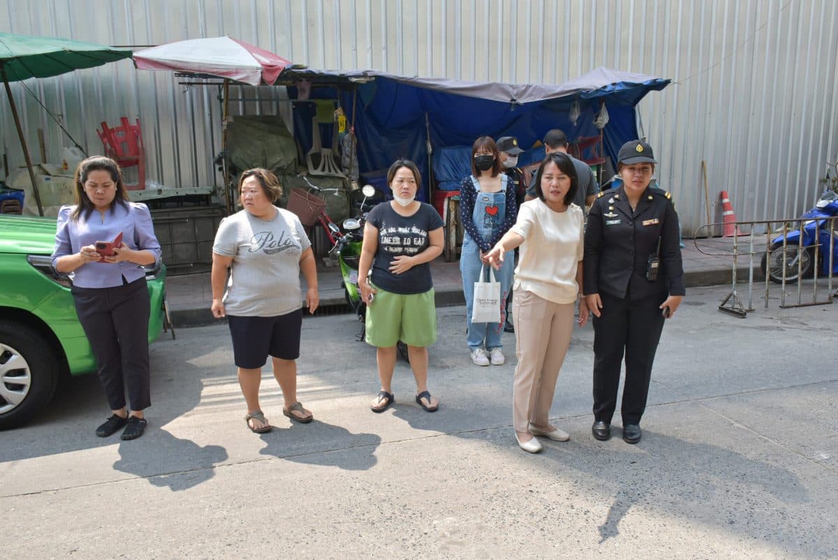 เขตบางรักเร่งจัดระเบียบทางเท้าซอยจอมสมบูรณ์ แก้ปัญหารุกล้ำพื้นที่สาธารณะ
