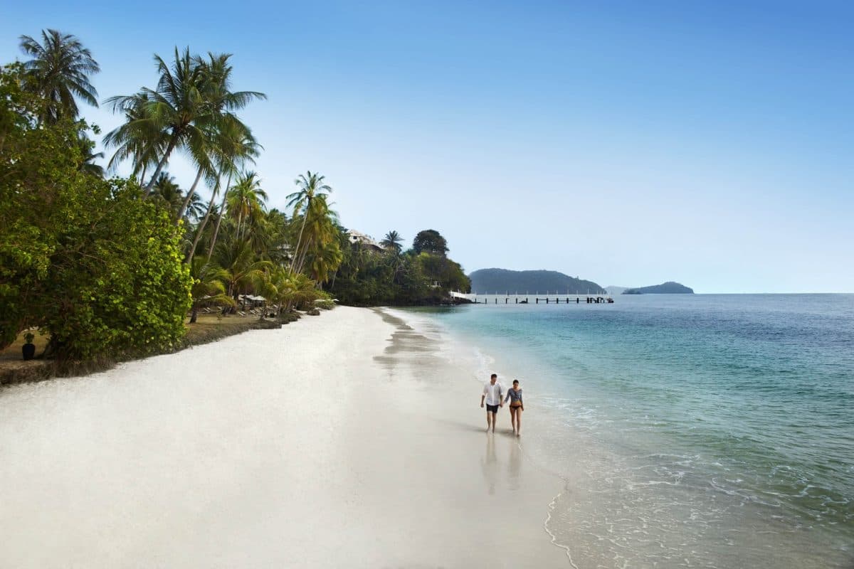 สนุกสุดฟินไปกับทะเลสวยฟ้าใส รับซัมเมอร์ กับ “Songkran Splash & Retreat 2025” พัก 4 จ่าย 3! แพ็กเกจสุดพิเศษต้อนรับวันสงกรานต์ ณ โรงแรมเคปพันวา ภูเก็ต