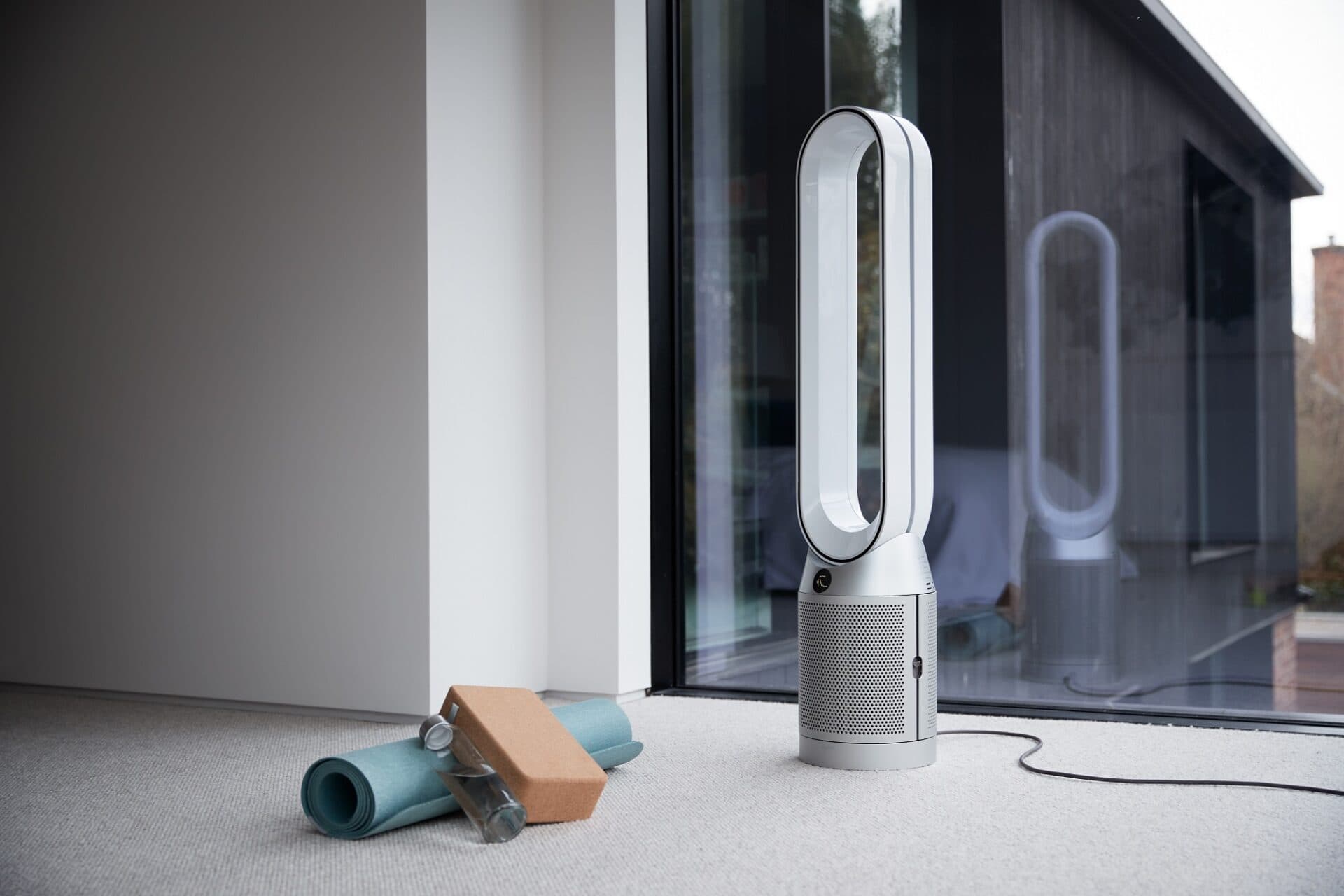 ฝนตกบ่อยแบบนี้ สภาพแวดล้อมอย่างดีของไรฝุ่น ซ้ำผลการวิจัยพบว่าฝนตกหนักยิ่งทำให้ฝุ่นกระจายและมีขนาดเล็กลง