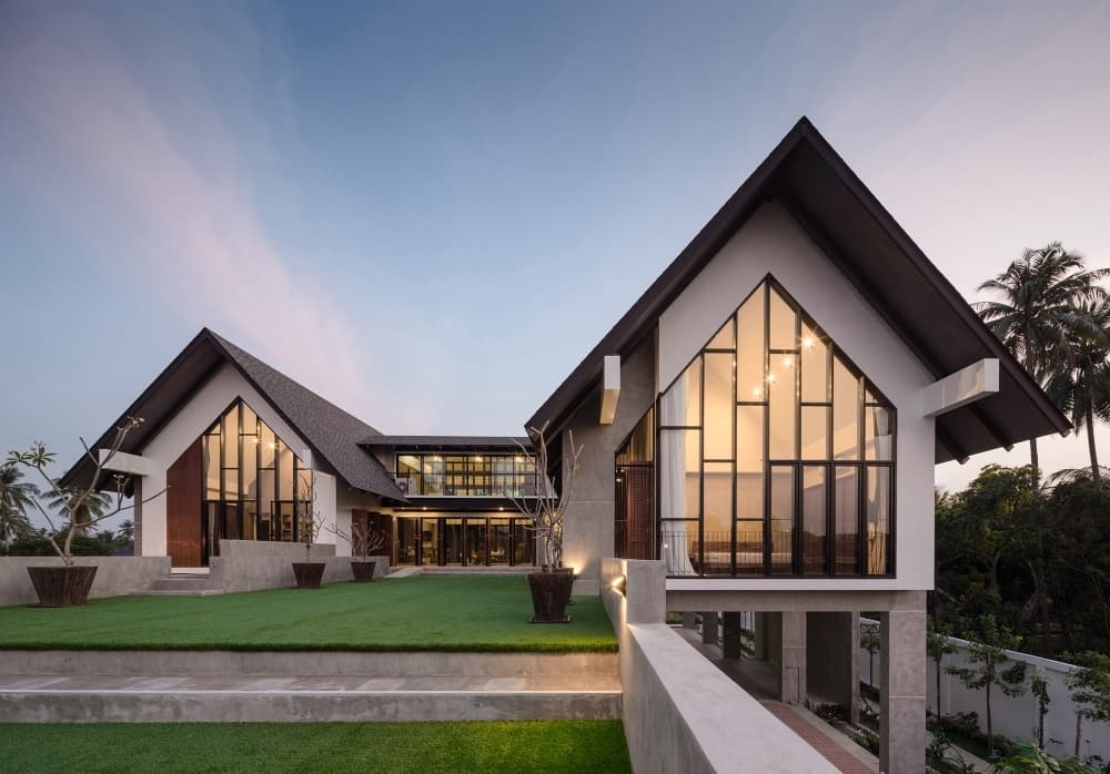 ไอเดียแต่งบ้านกลางสวนใน Thai Oriental Style ดีไซน์สวยสง่าฉบับไทยแลนด์