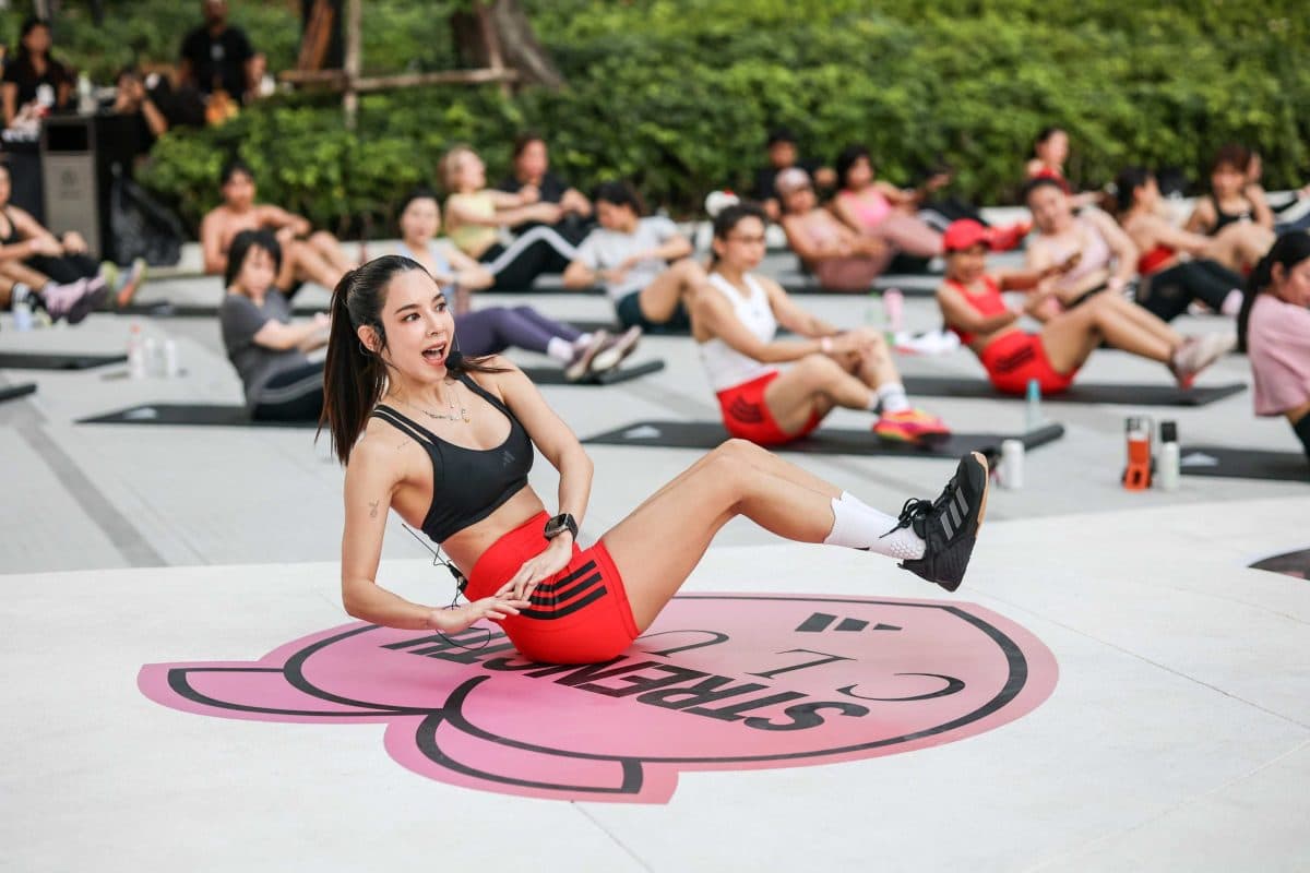 อาดิดาส และ เบเบ้ ชวนสายฟิตมาสนิทกับร่างกาย ในคลาสออกกำลังกาย “OPTIME WITH BEBE” ณ One Bangkok Park